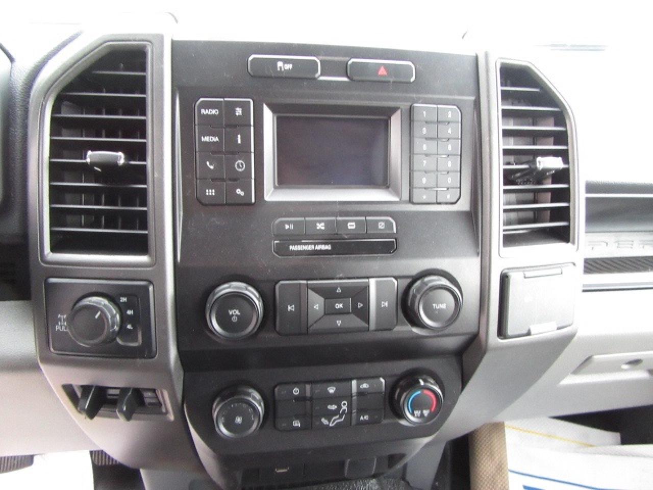 2022 Ford F-250 GAS 4X4 CREW CAB WITH NEW SERVICE UTILITY BODY Photo