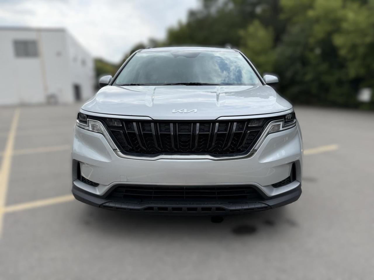 2023 Kia Carnival LX+ FWD Photo