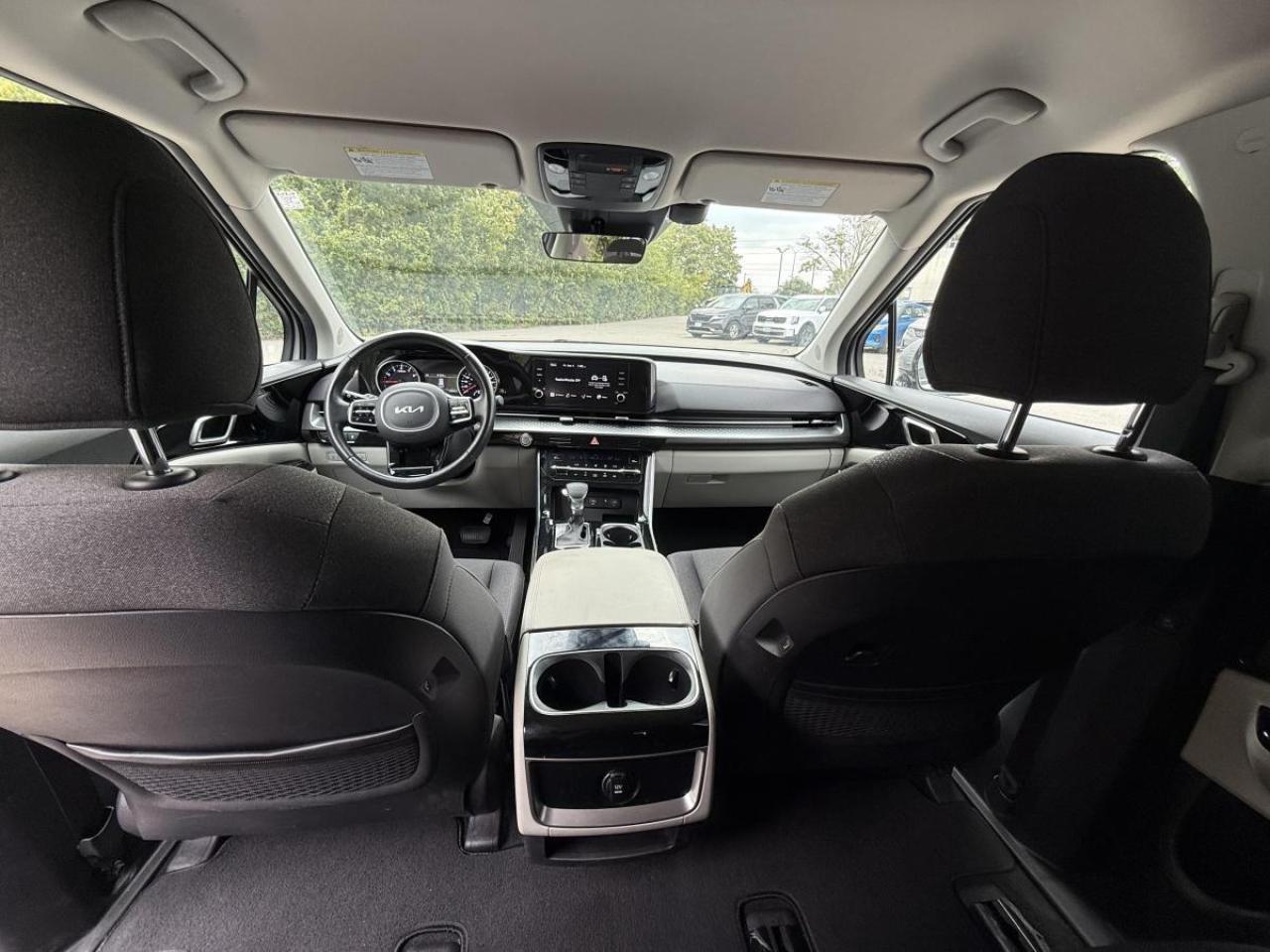 2023 Kia Carnival LX+ FWD Photo