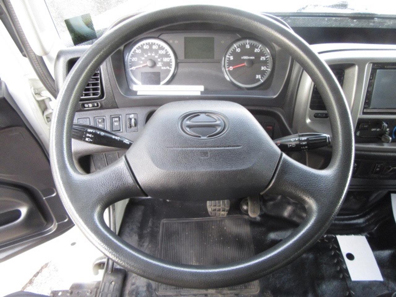 2020 Hino 338 DIESEL AUTO WITH 24 FT BOX POWER LIFT & RAMP Photo