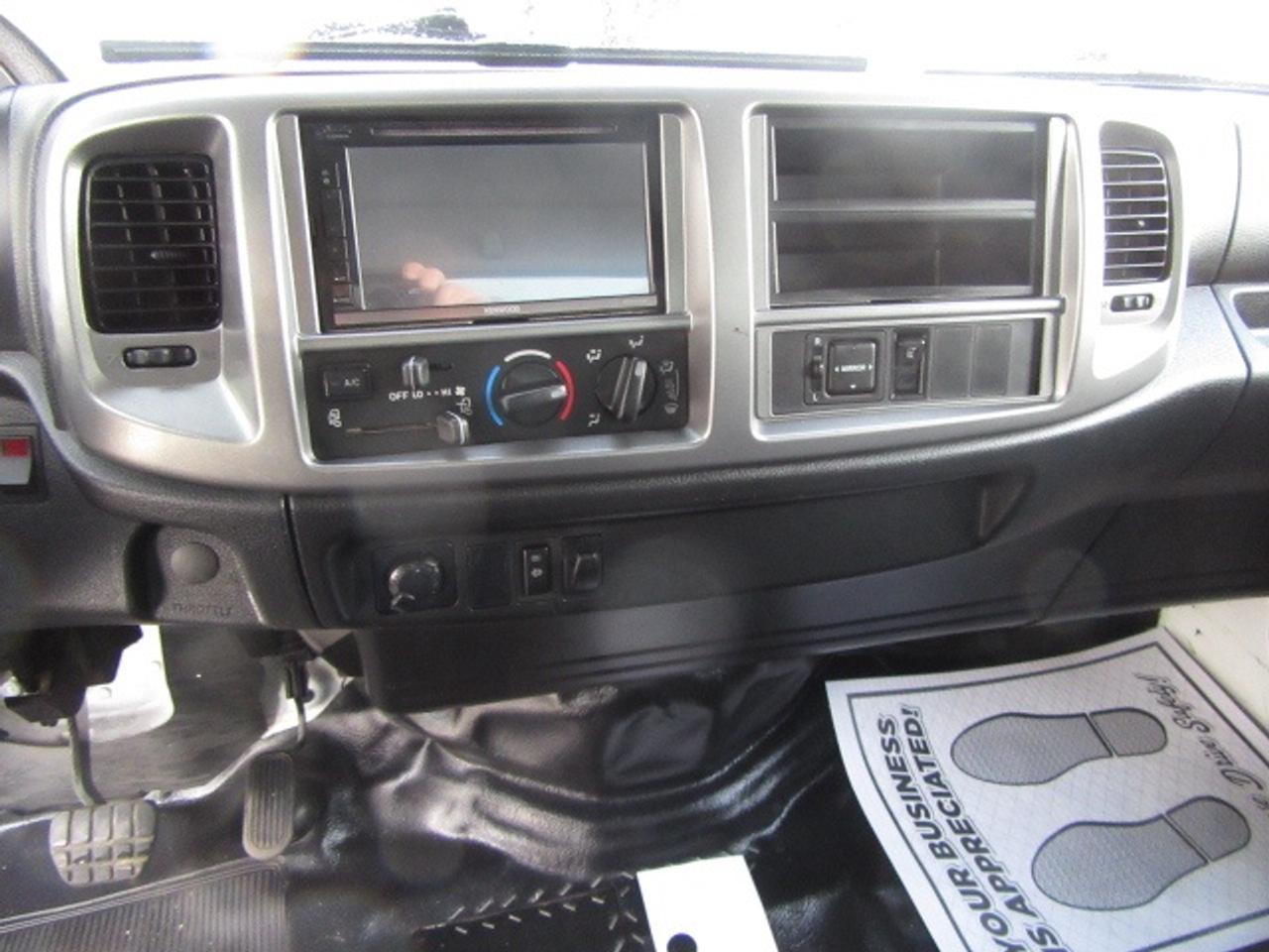 2020 Hino 338 DIESEL AUTO WITH 24 FT BOX POWER LIFT & RAMP Photo