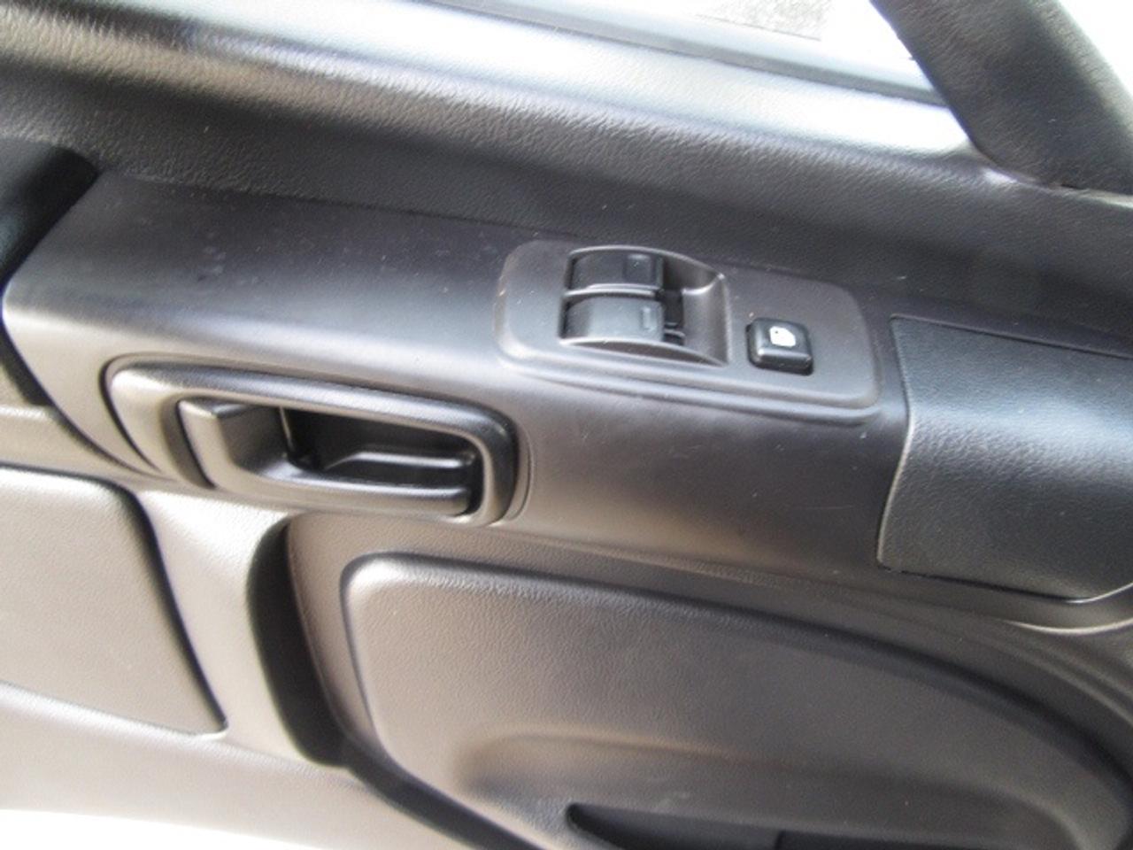 2020 Hino 338 DIESEL AUTO WITH 24 FT BOX POWER LIFT & RAMP Photo