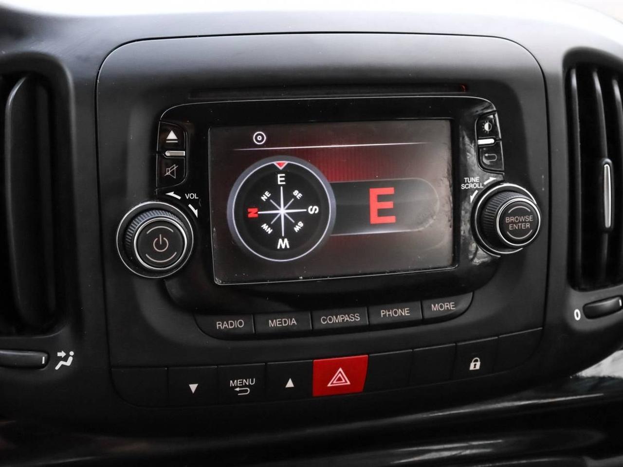 2014 Fiat 500L HB Pop - No Accidents - 6 Speed Manual Photo