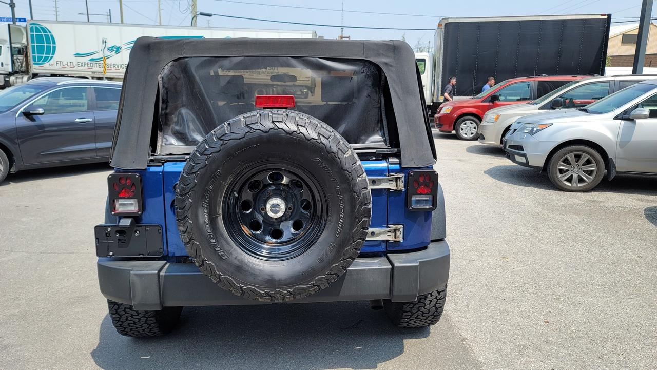 2009 Jeep Wrangler X   AUTO   A/C   NAVIGATION Photo