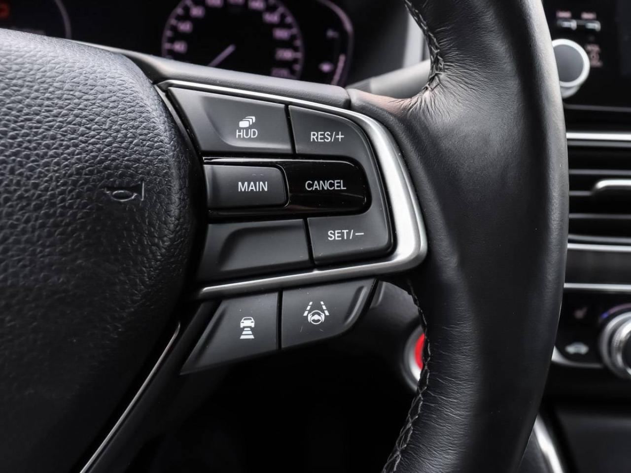 2018 Honda Accord Touring -Dealer Serviced-NAVI-Rear Heated Seats-Re Photo