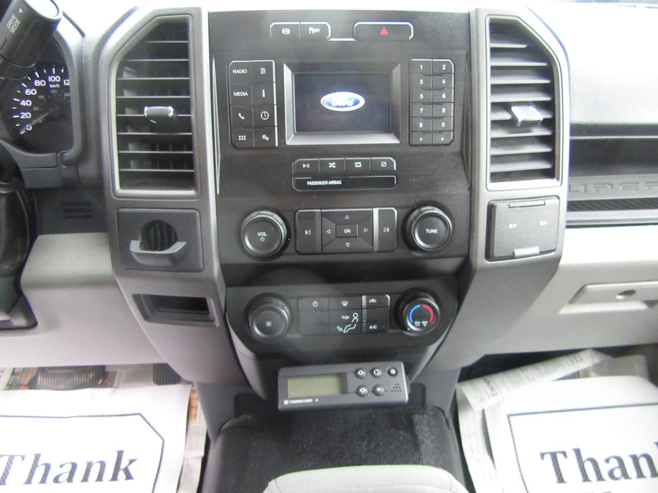 2024 Ford F-550 DIESEL 4X4 REG CAB 16 FT WITH NEW REEFER SYSTEM Photo