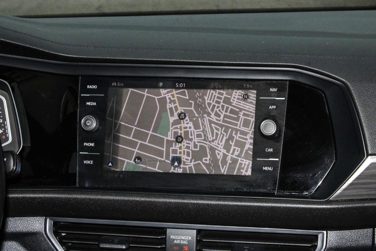 2022 Volkswagen Jetta Highline Auto  BkpCam HtdSeats Photo