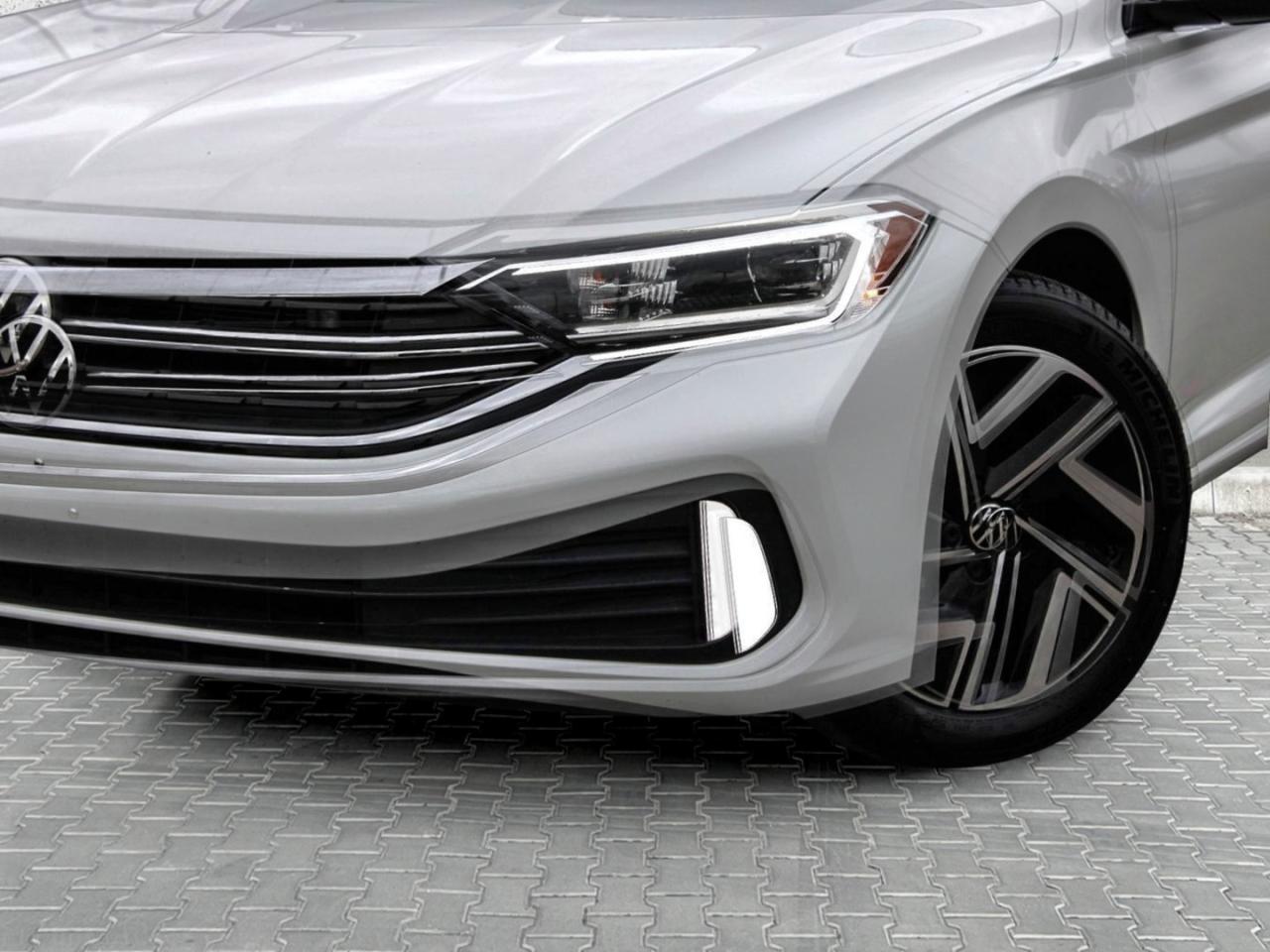 2022 Volkswagen Jetta Highline Auto  BkpCam HtdSeats Photo