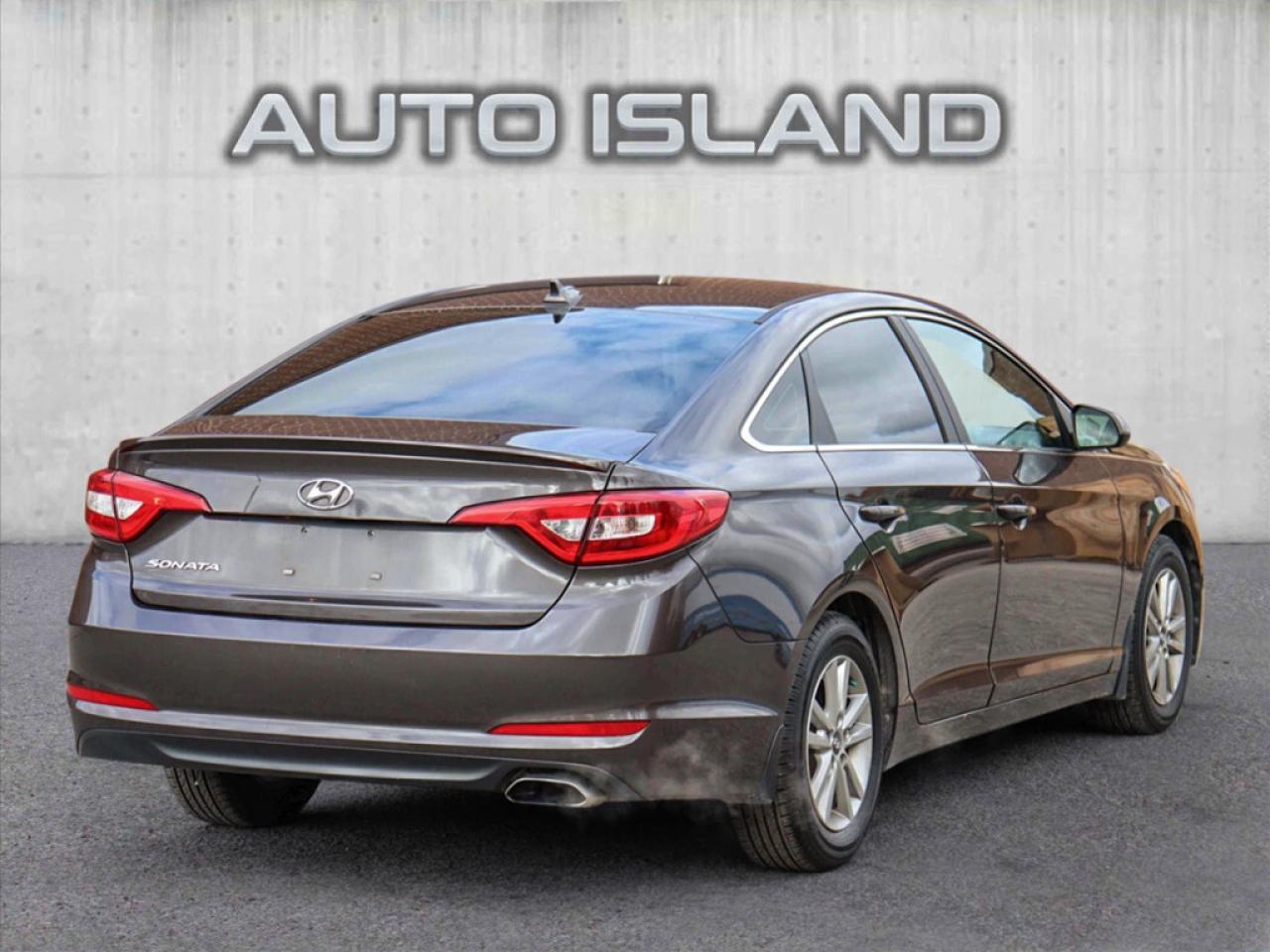 2015 Hyundai Sonata 2.4L SE - Dealer Serviced - Bluetooth - NO Acciden Photo