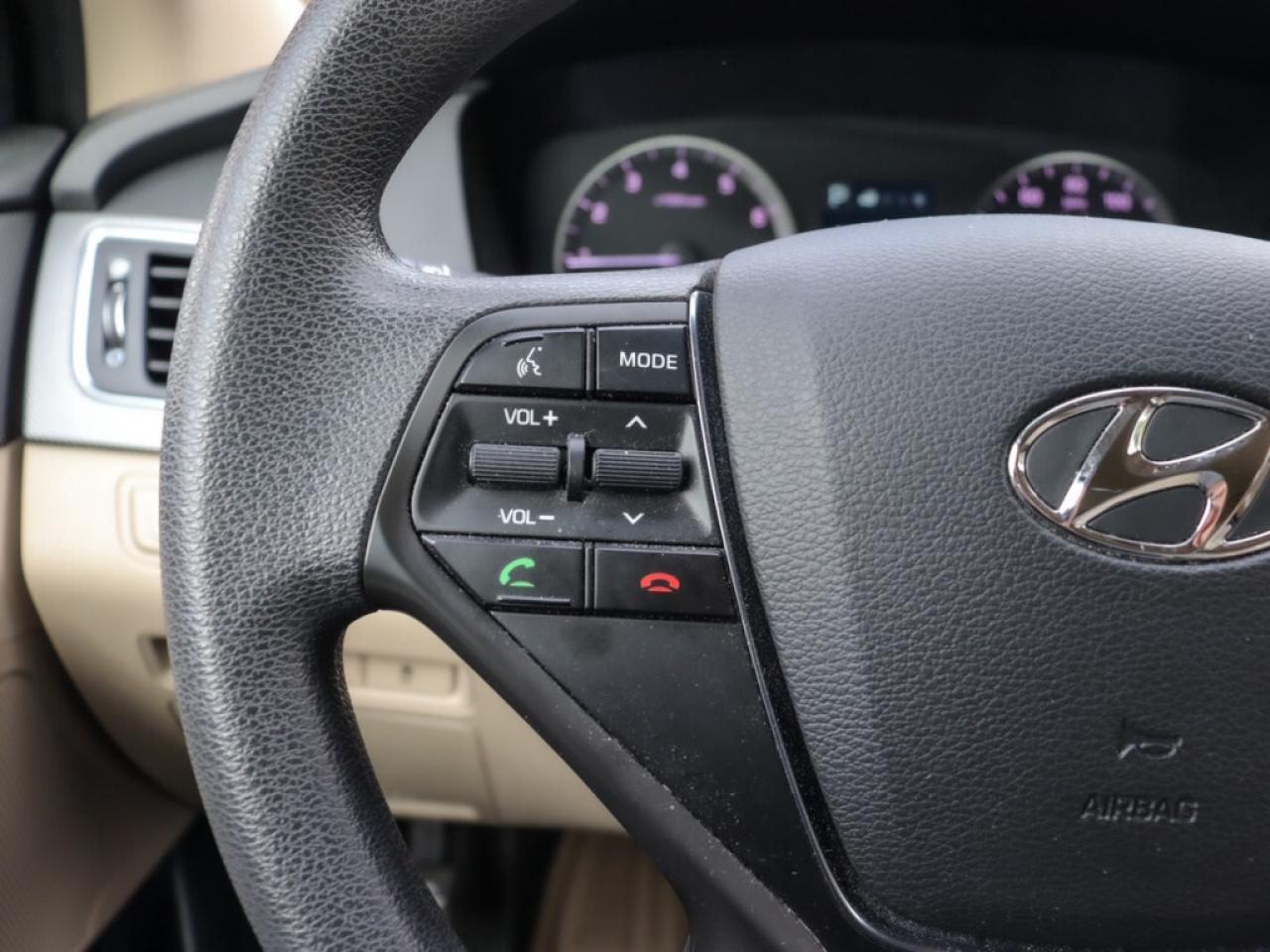 2015 Hyundai Sonata 2.4L SE - Dealer Serviced - Bluetooth - NO Acciden Photo