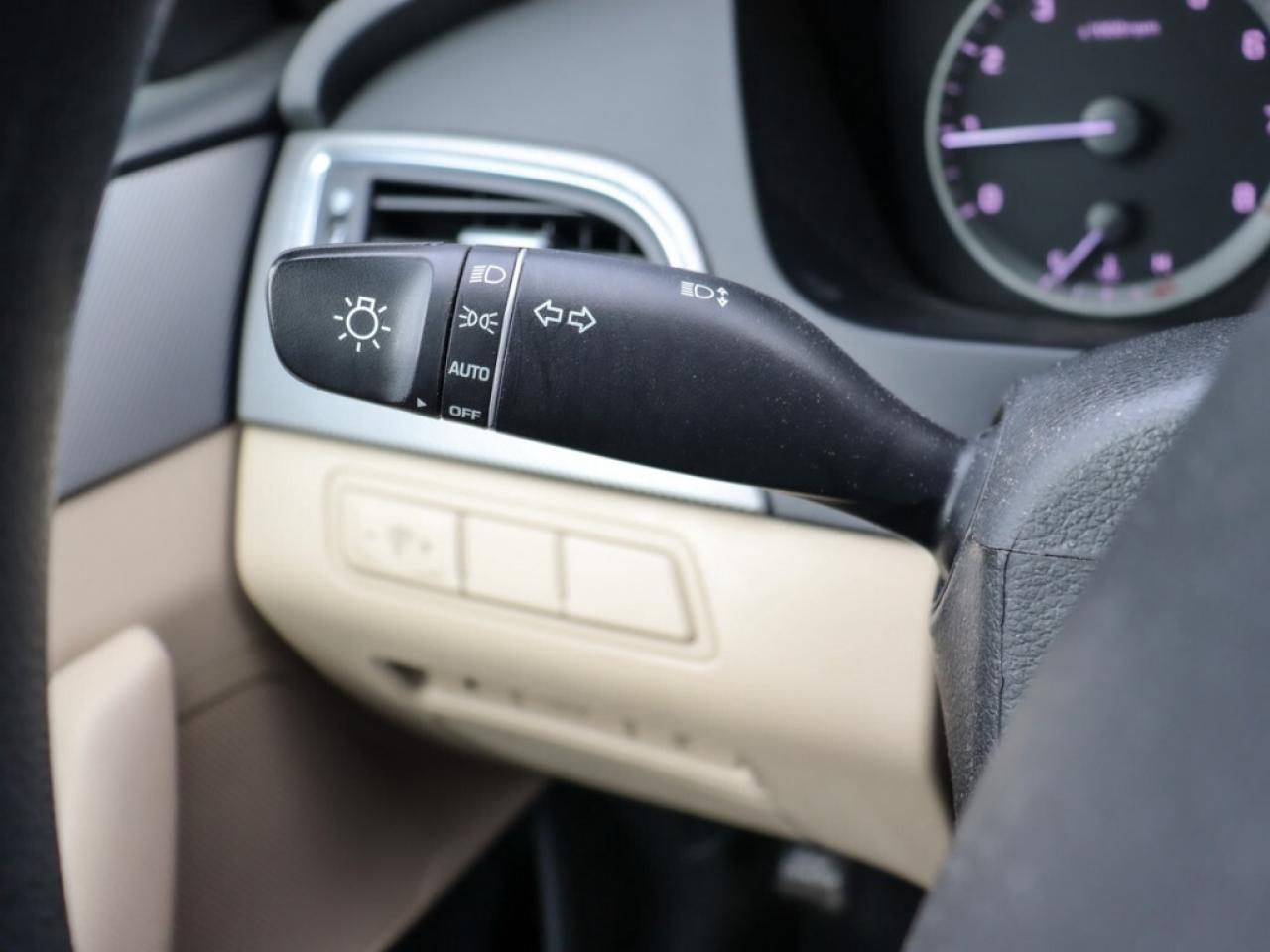 2015 Hyundai Sonata 2.4L SE - Dealer Serviced - Bluetooth - NO Acciden Photo