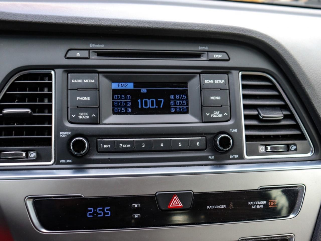 2015 Hyundai Sonata 2.4L SE - Dealer Serviced - Bluetooth - NO Acciden Photo