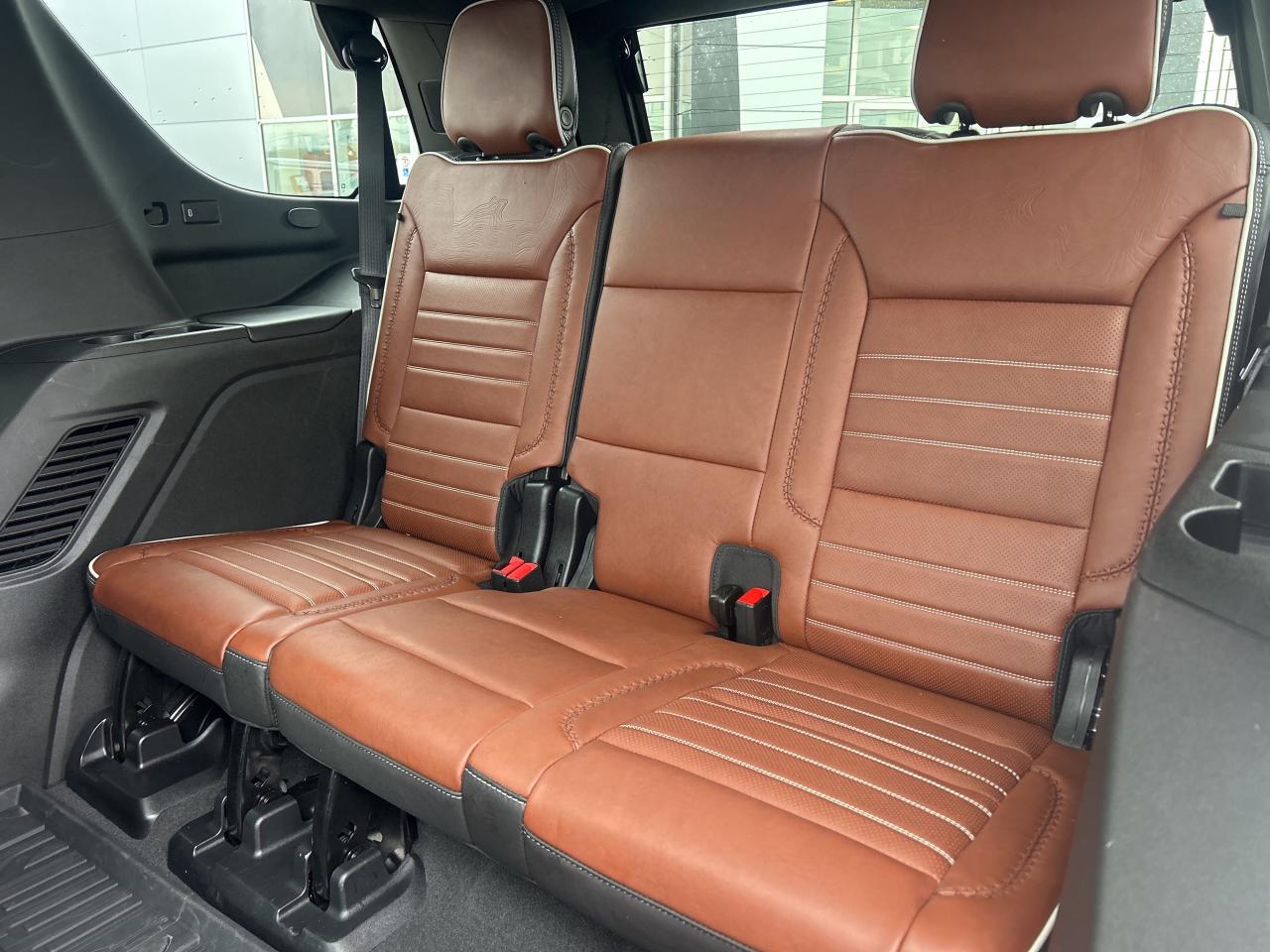 2024 GMC Yukon 4WD 4dr Denali Ultimate Photo