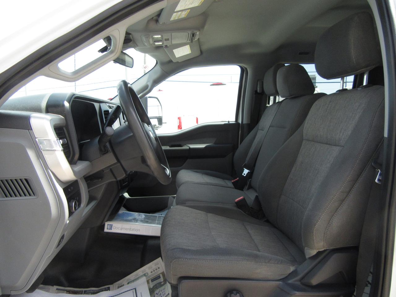 2023 Ford F-550 CREW CAB DIESEL 4X4 NEW KNUCKLE BOOM CRANE Photo