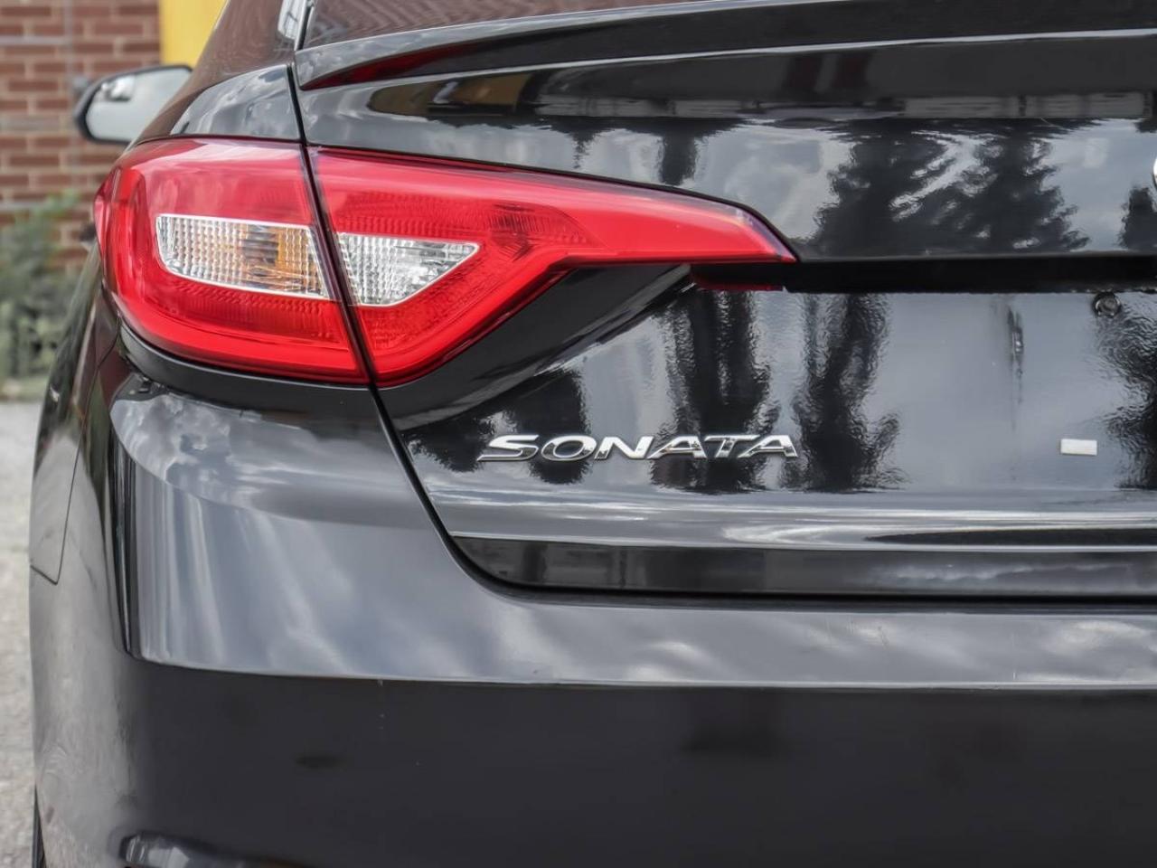 2016 Hyundai Sonata 2.4L GL Photo