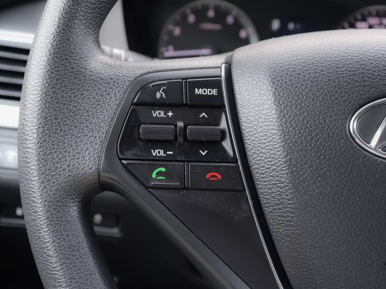 2016 Hyundai Sonata 2.4L GL Photo