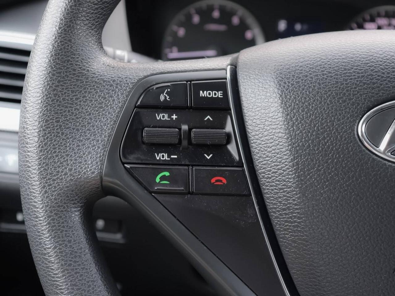 2016 Hyundai Sonata 2.4L GL Photo