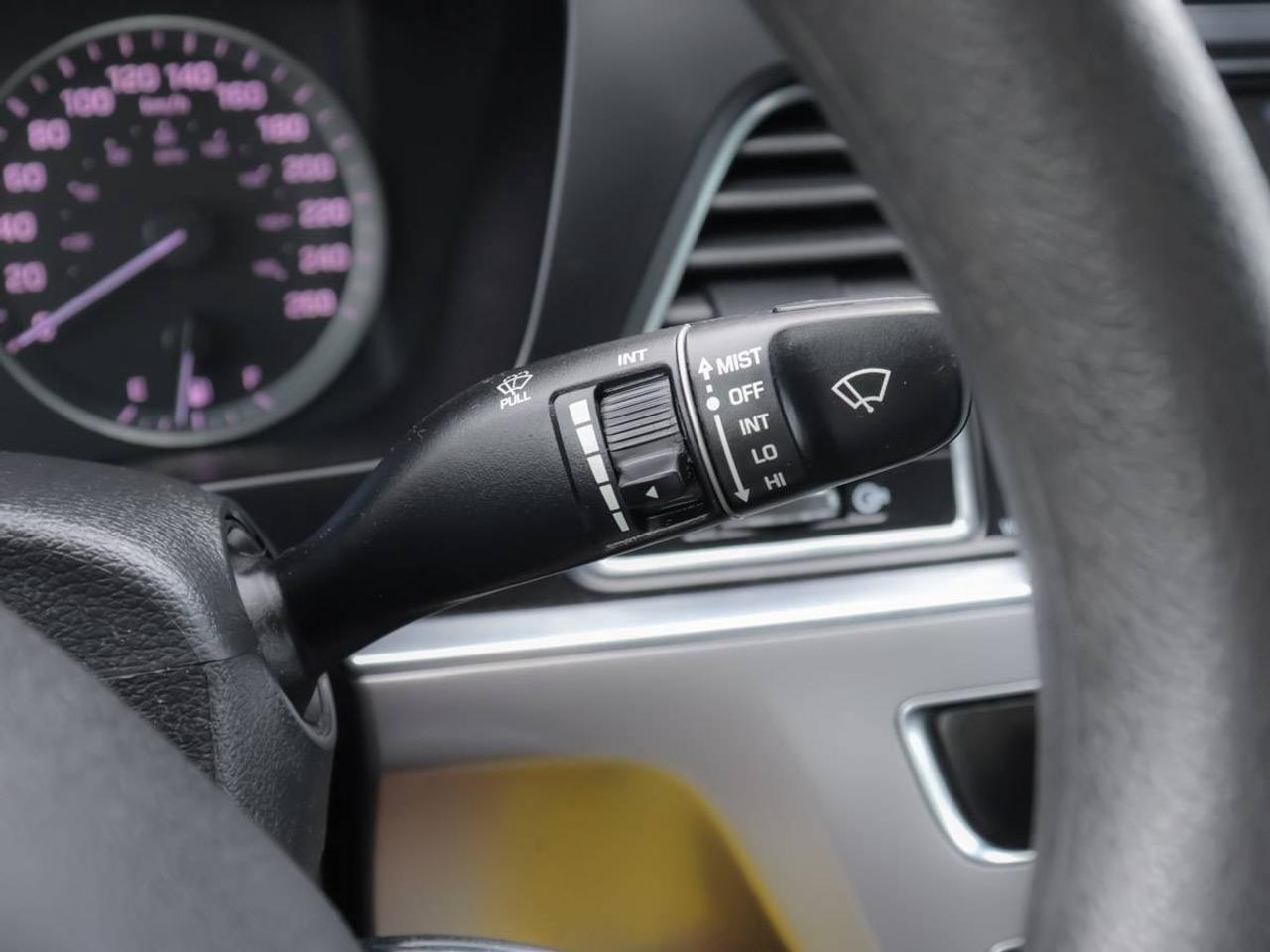 2016 Hyundai Sonata 2.4L GL Photo