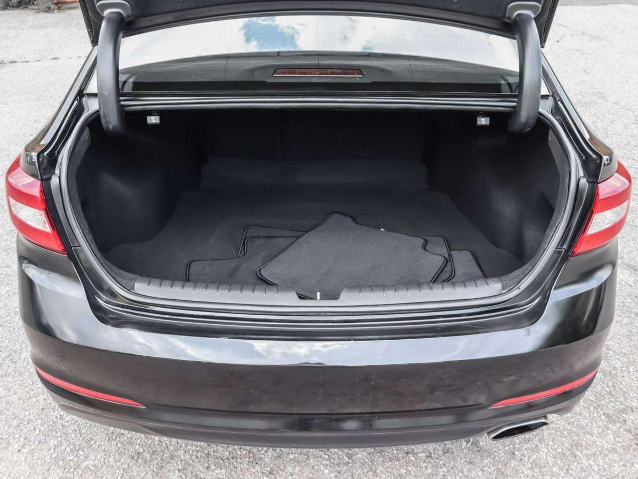 2016 Hyundai Sonata 2.4L GL Photo