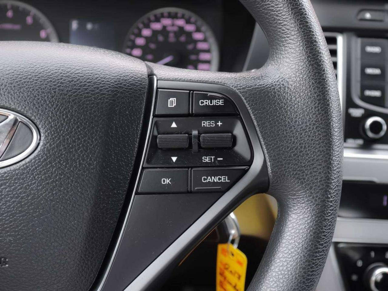 2016 Hyundai Sonata 2.4L GL Photo