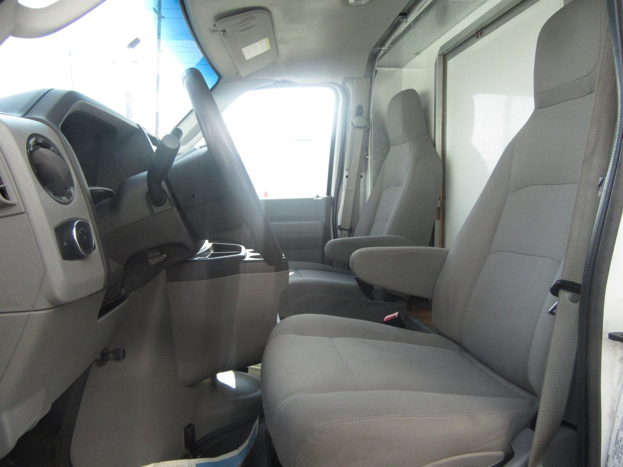 2024 Ford Super Duty E-350 DRW CUSTOM HIGH BOX 91 INCH INSIDE HEIGHT Photo