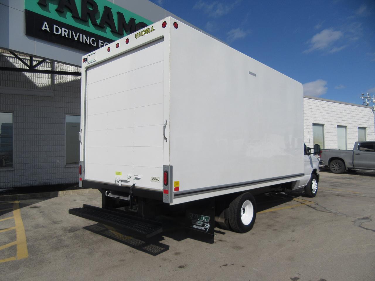 2024 Ford Super Duty E-350 DRW CUSTOM HIGH BOX 91 INCH INSIDE HEIGHT Photo2