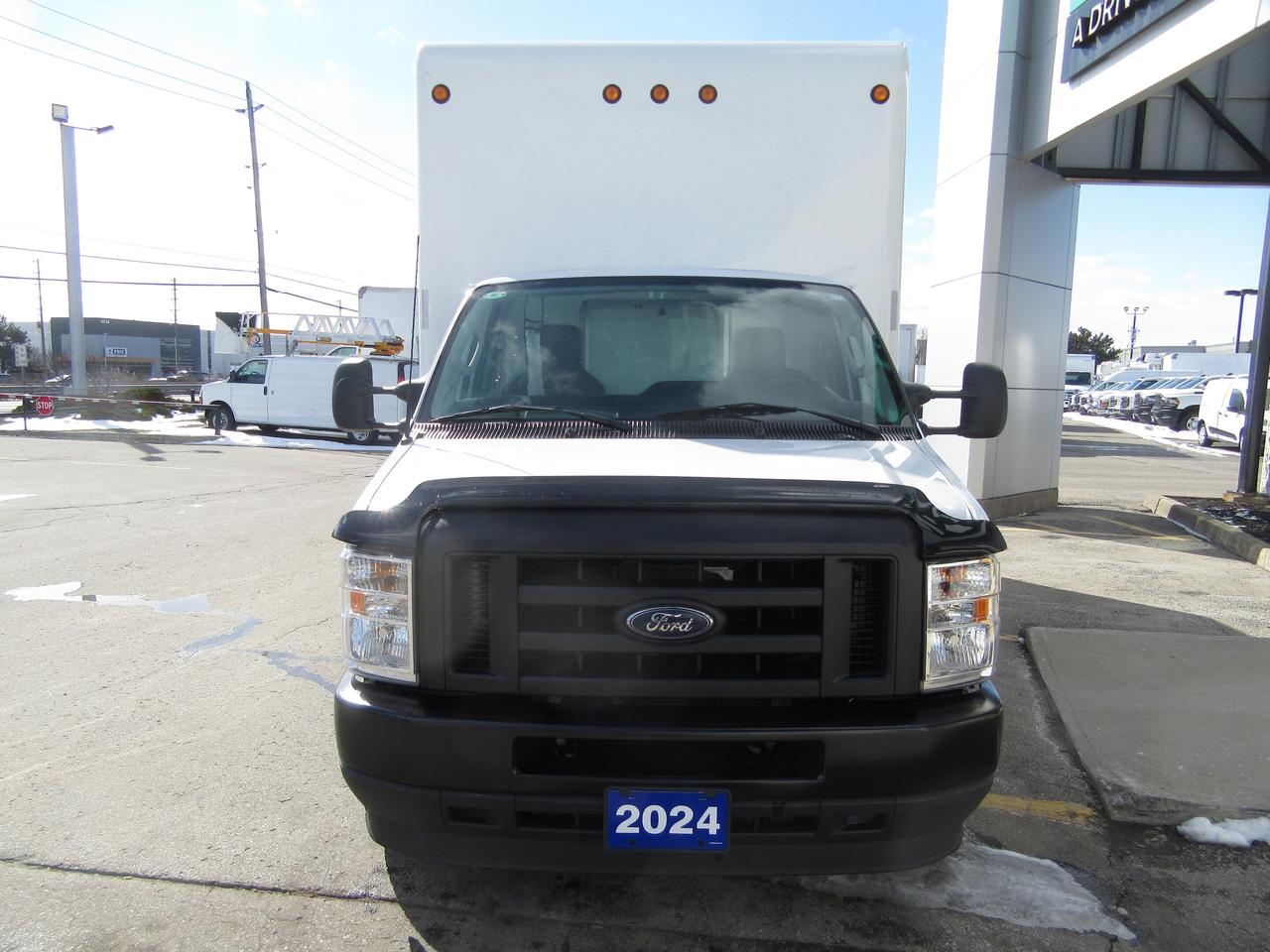 2024 Ford Super Duty E-350 DRW CUSTOM HIGH BOX 91 INCH INSIDE HEIGHT Photo