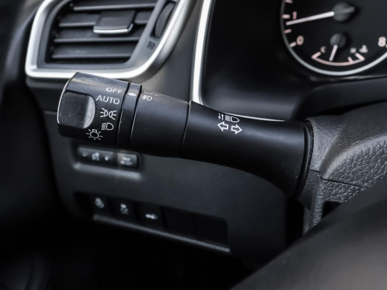 2017 Nissan Murano AWD SV - Pano Roof - NAVI - Rear Cam - Well SERVIC Photo