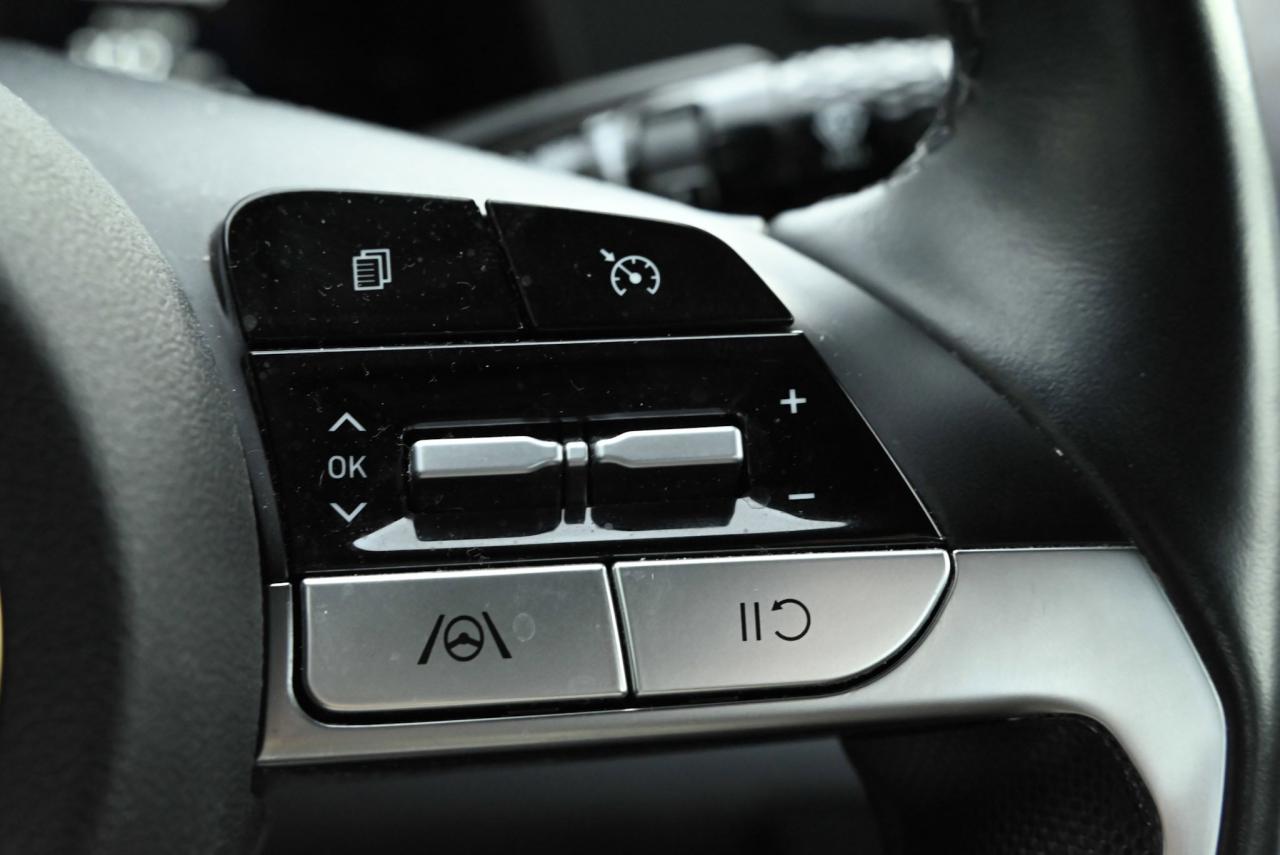 2021 Hyundai Elantra CPO Rates starting from 3.99%oac Photo