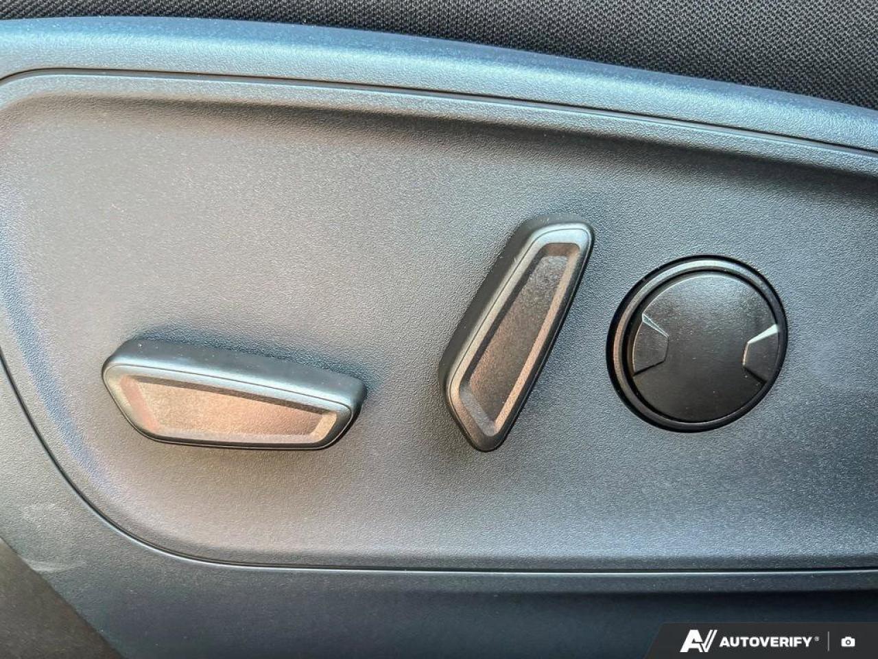 2025 Ford Maverick XLT   Demo Unit   DEMO   PWR PTS   REAR CAMERA DEM Photo