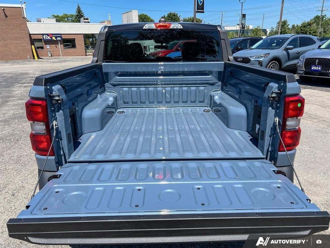 2025 Ford Maverick XLT   Demo Unit   DEMO   PWR PTS   REAR CAMERA Photo