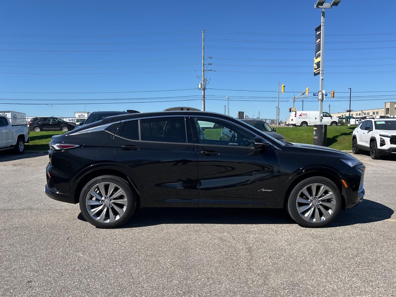 2024 Buick Envista FWD 4dr Avenir Photo