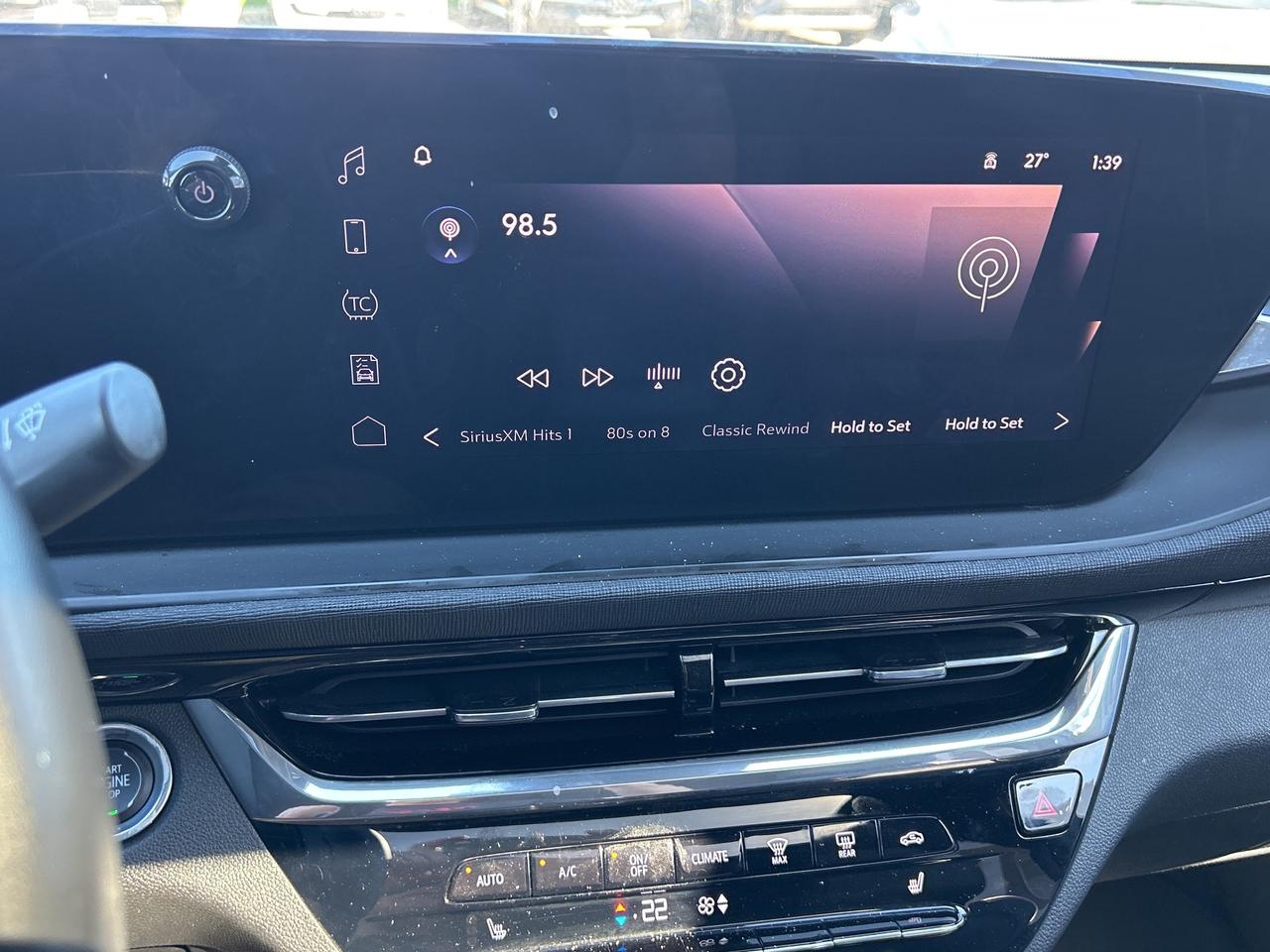 2024 Buick Envista FWD 4dr Avenir Photo