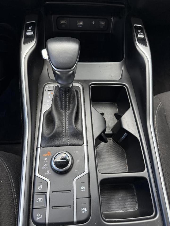 2023 Kia Sorento LX+ AWD Photo