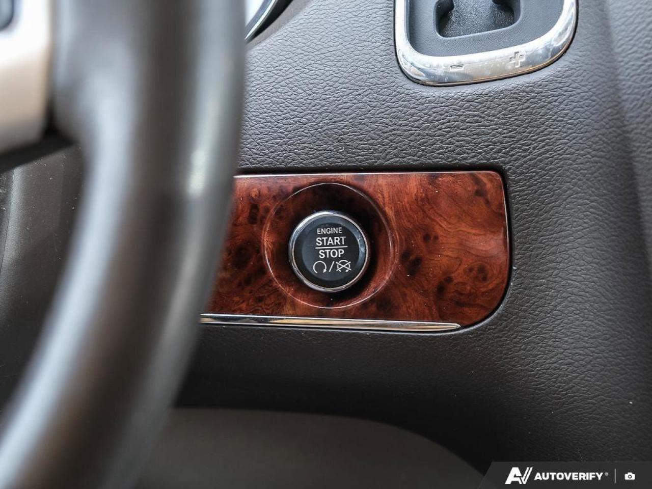 2016 Chrysler Town & Country LimitedCERTIFIED AS-TRADED, STOW 'N GO, BACKUP CAM Photo