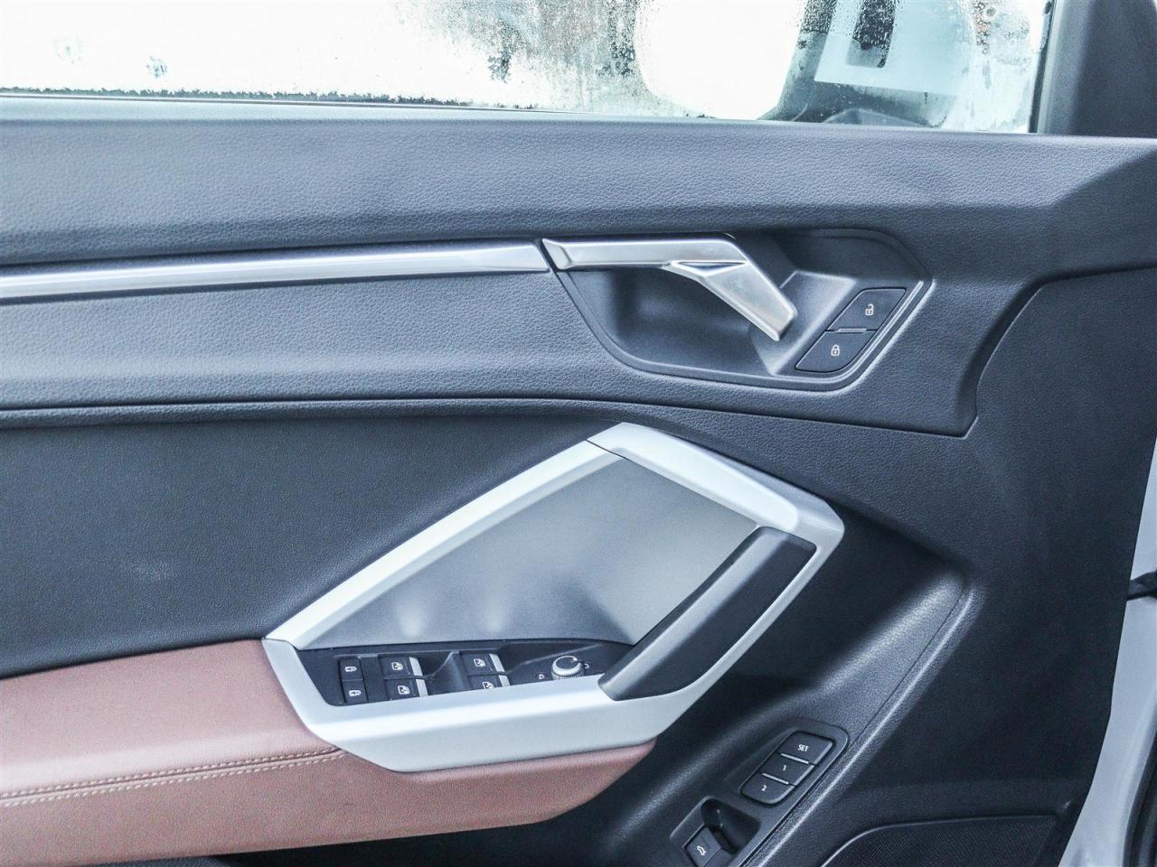 2023 Audi Q3 2.0 Technik Photo