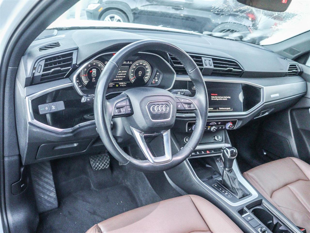 2023 Audi Q3 2.0 Technik Photo