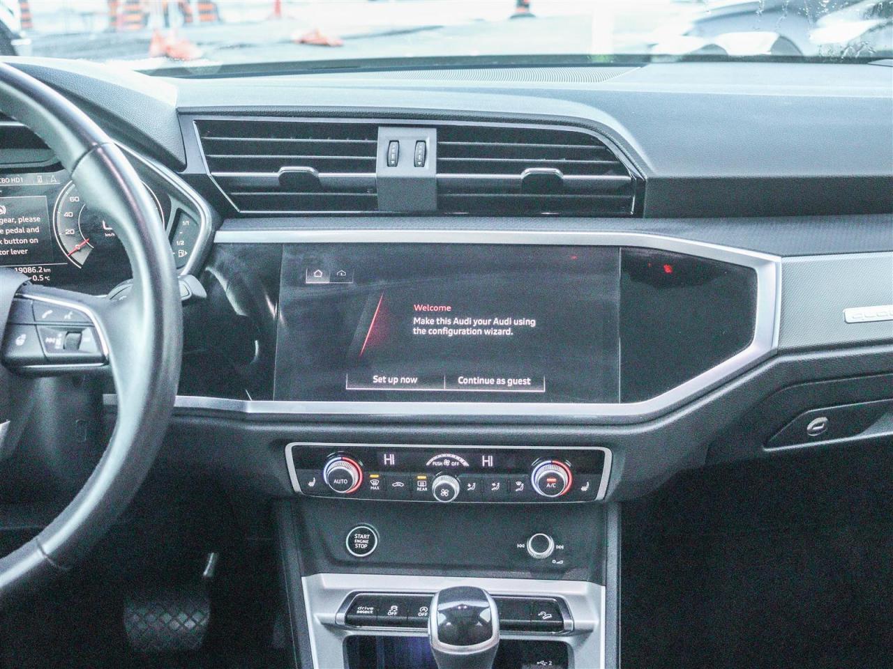 2023 Audi Q3 2.0 Technik Photo