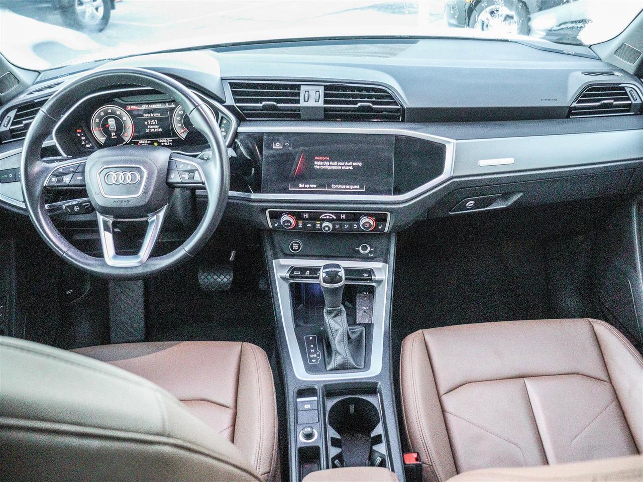 2023 Audi Q3 2.0 Technik Photo