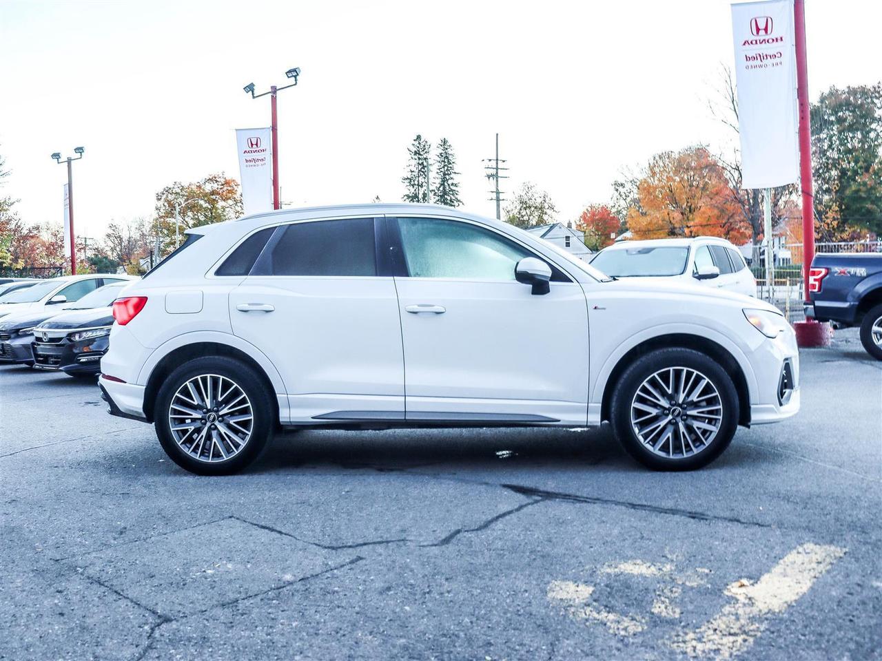 2023 Audi Q3 2.0 Technik Photo2
