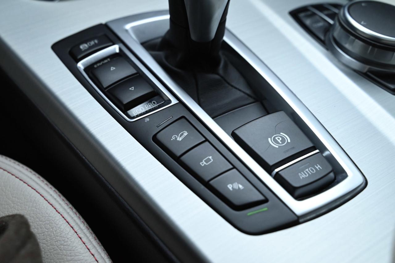 2017 BMW X4 M40i, NO ACCIDENTS, FULLY CERTIFIED, GREAT CONDITI Photo