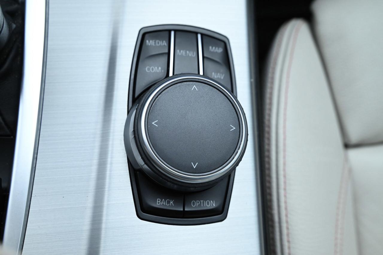 2017 BMW X4 M40i, NO ACCIDENTS, FULLY CERTIFIED, GREAT CONDITI Photo