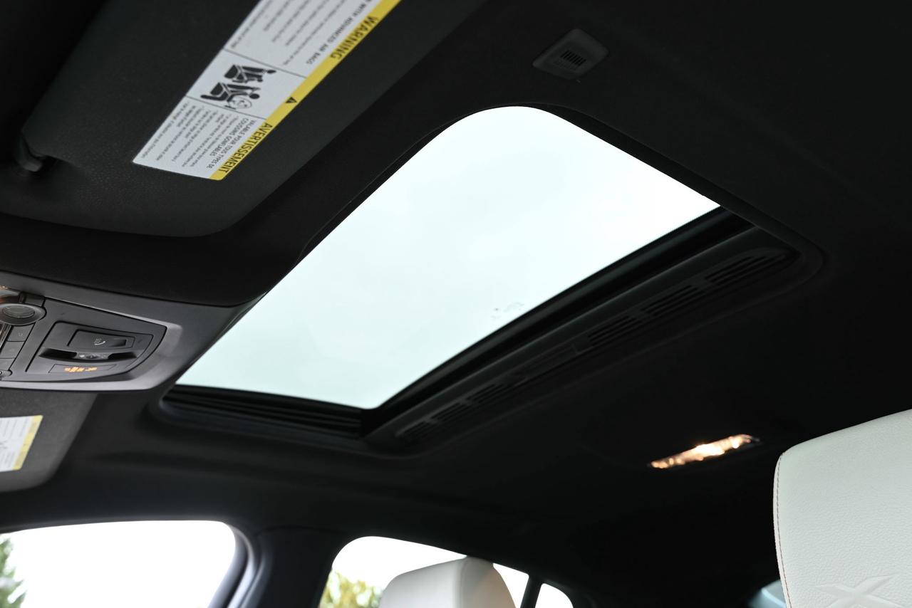 2017 BMW X4 M40i, NO ACCIDENTS, FULLY CERTIFIED, GREAT CONDITI Photo