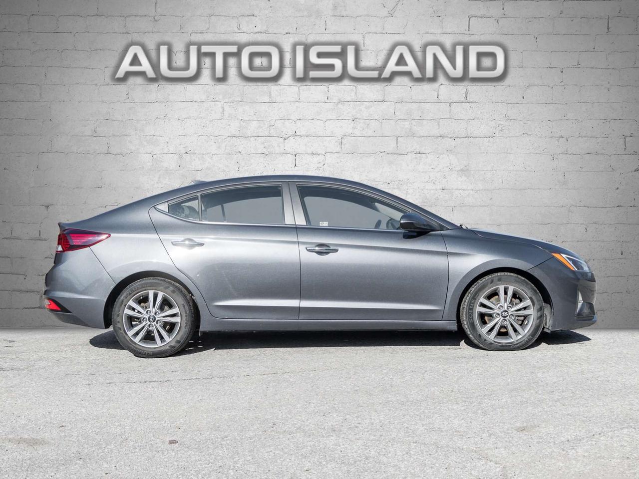 2020 Hyundai Elantra Luxury -Leather-Sunroof-BlindSM-CarPlay-Htd Steer/Seats- Photo