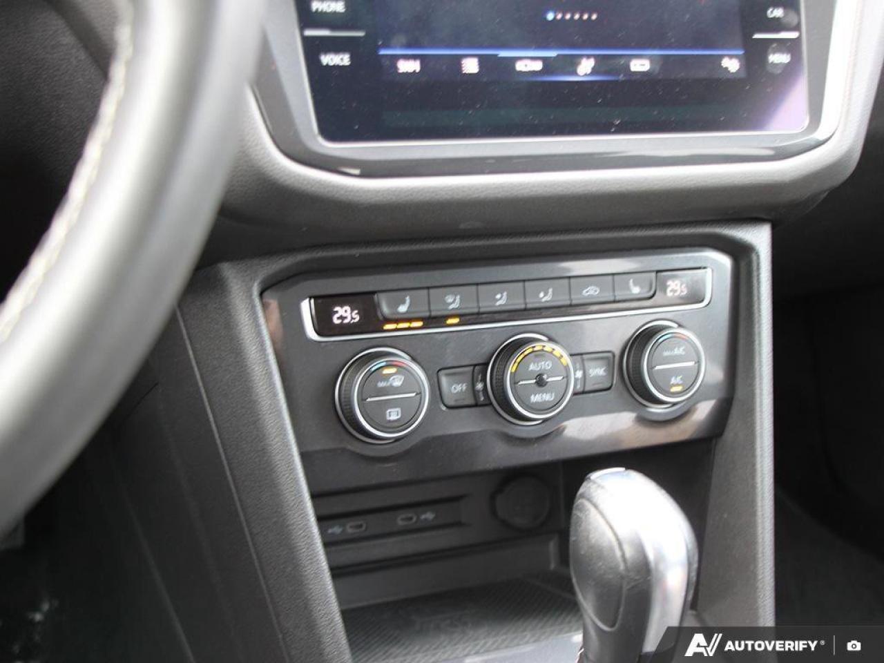 2021 Volkswagen Tiguan ComfortlineONE-OWNER, ACCIDENT-FREE, AWD, POWER TA Photo