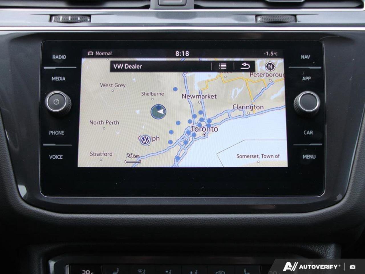 2021 Volkswagen Tiguan ComfortlineONE-OWNER, ACCIDENT-FREE, AWD, POWER TA Photo