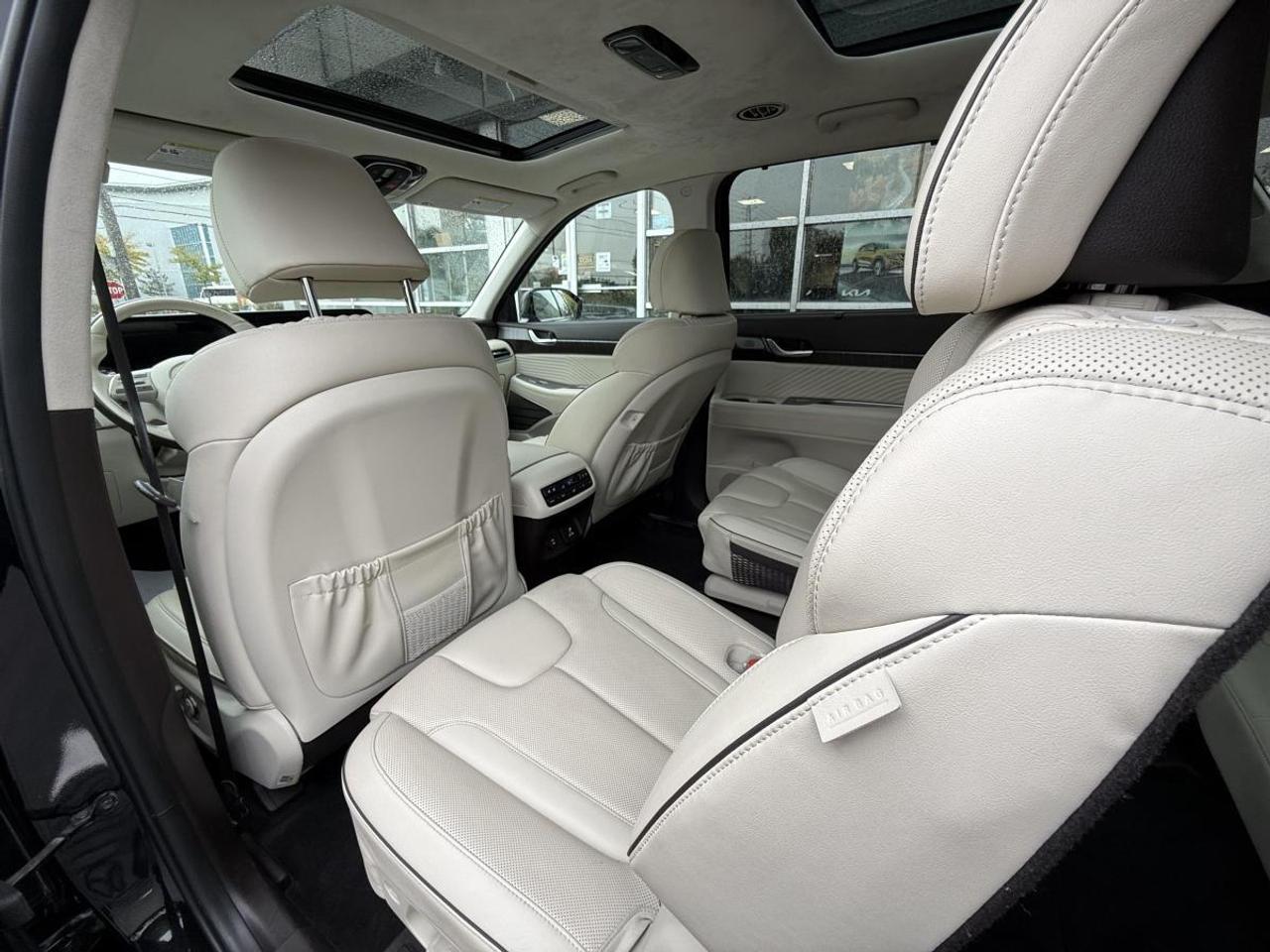 2023 Hyundai PALISADE Ultimate Calligraphy w/Beige 7-Passenger AWD Photo