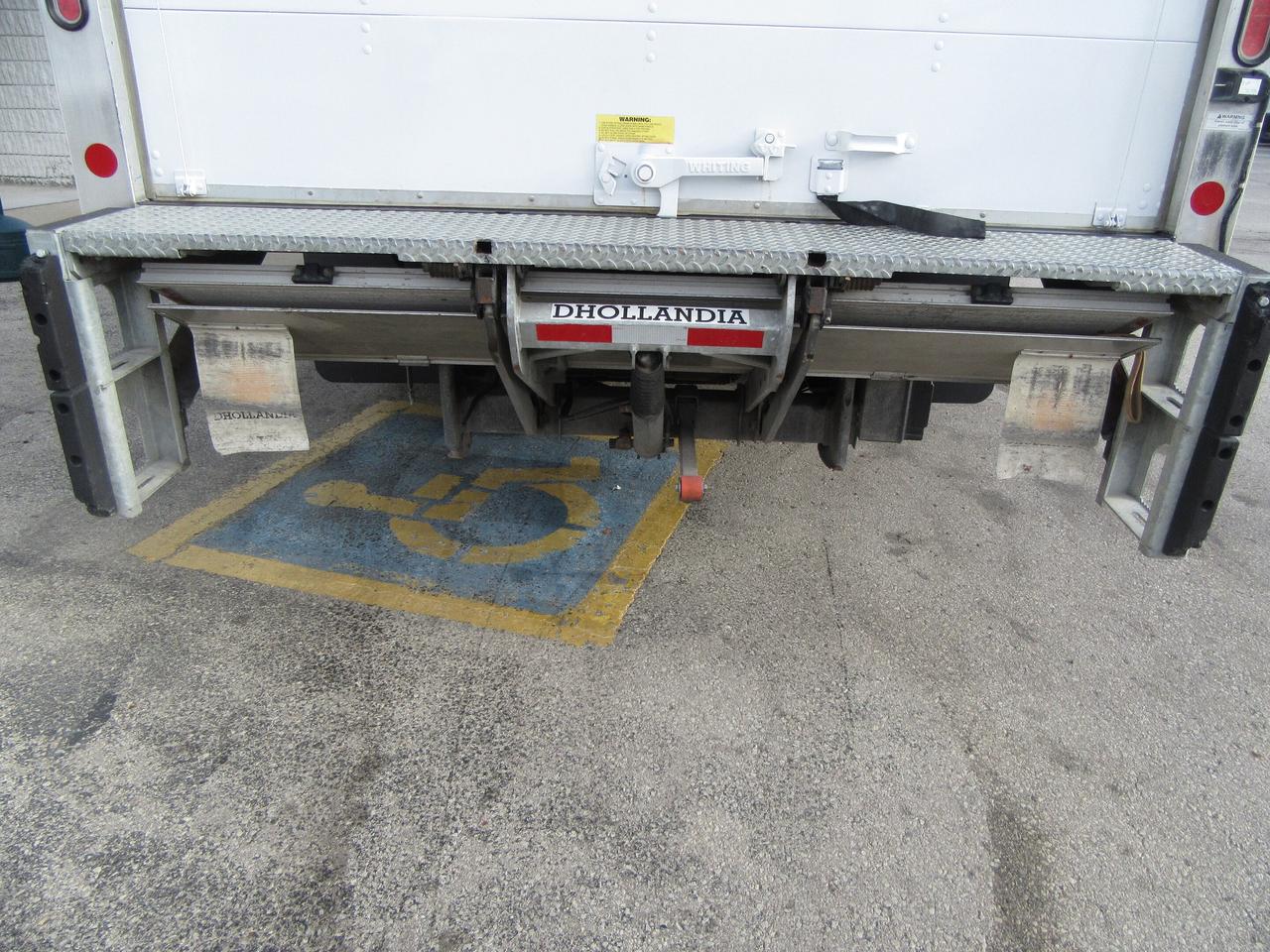 2018 Ford Super Duty E-450 DRW 18FT CUBE VAN BOX & POWER LIFTGATE & RAMP Photo