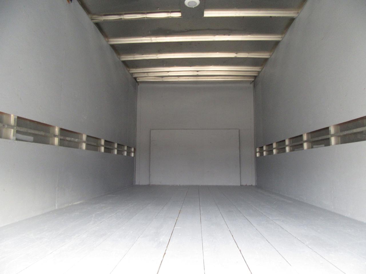 2018 Ford Super Duty E-450 DRW 18FT CUBE VAN BOX & POWER LIFTGATE & RAMP Photo