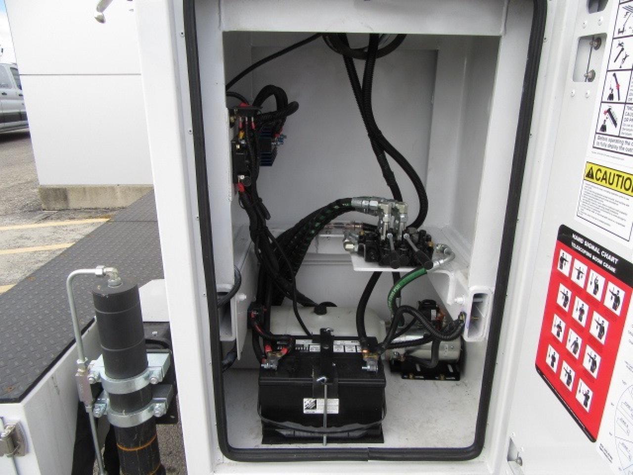 2020 Ford F-550 DIESEL CREW 4X4 NEW SERVICE/UTILITY BODY & CRANE Photo2